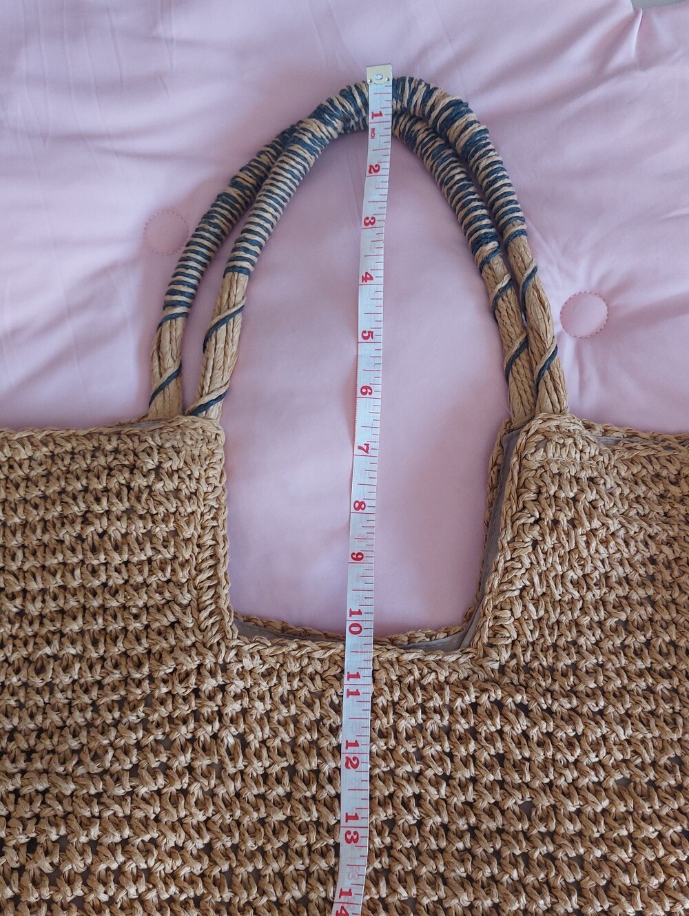 Reitmans Woven Tote Bag in Brown - Picture 5 of 5
